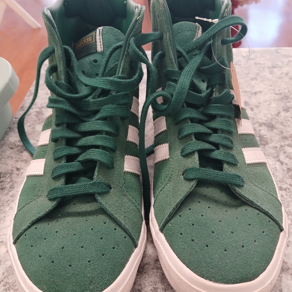 adidas Originals Men's Basket Profile Sneaker, Green/White/Gold Metallic, size 8 - Picture 6 of 6